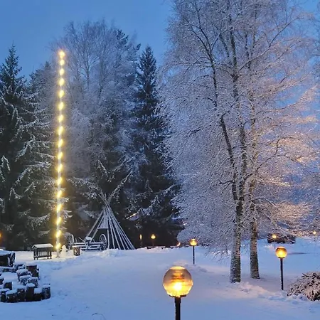 Puhketalu Kompleks Prázdninový dům Atsalama