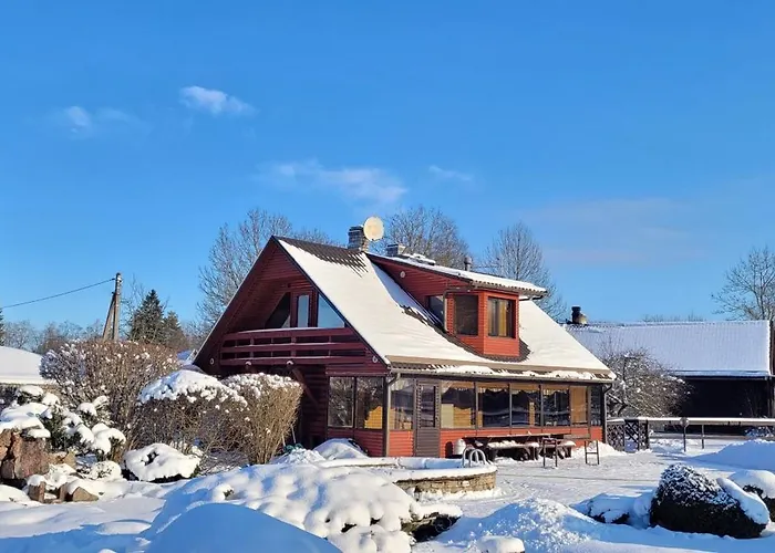 Puhketalu Kompleks Holiday home