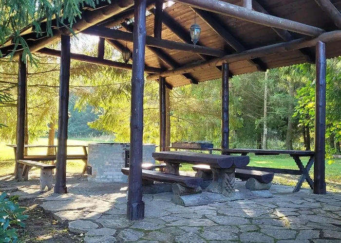 Holiday home Puhketalu Kompleks Atsalama